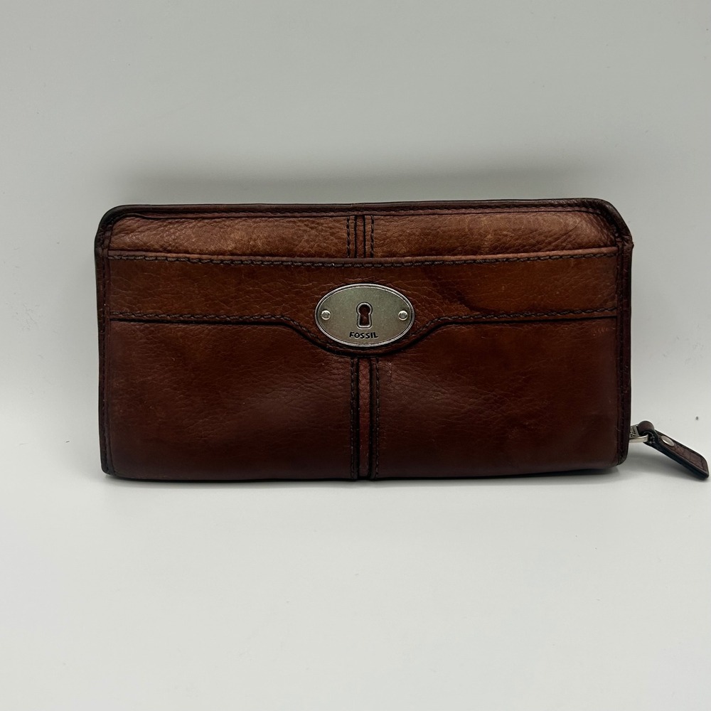 Fossil Cognac Brown Leather Zip Around Clutch Wallet Keyhole Logo Long Organizer